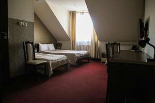 Мини-отель Prymus Радом Двухместный номер с 1 кроватью и собственной ванной комнатой-2