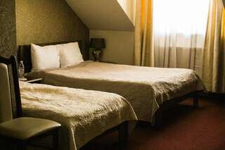 Мини-отель Prymus Радом Двухместный номер с 1 кроватью и собственной ванной комнатой-3